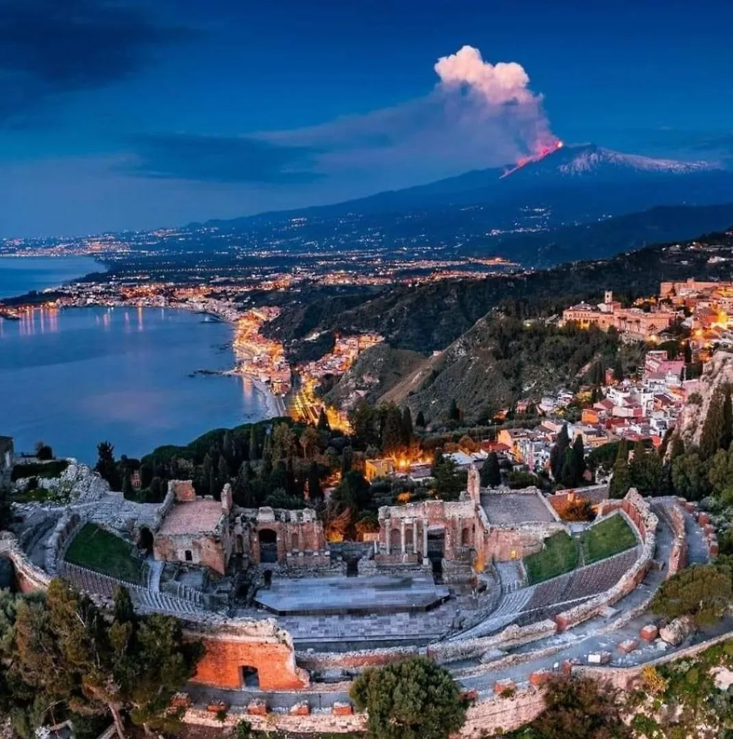 Casa vacanze Villa Casa della Palma Aeroporto di Catania Fontana Rossa Italia