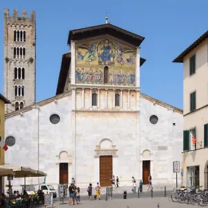 Charm Pensión Lucca